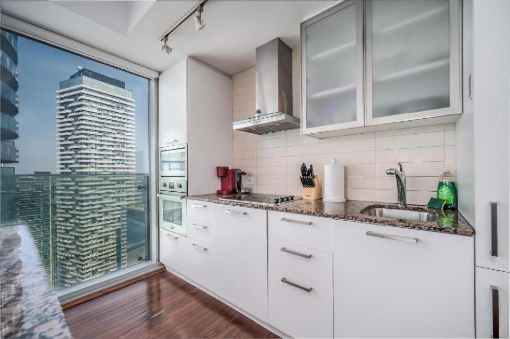 Downtown Suites 토론토 외부 사진